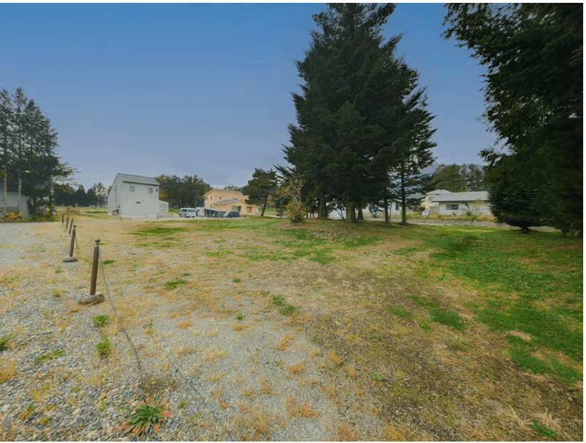 View from the northeast corner of the Hakuba plot looking south – wide open area and natural slope